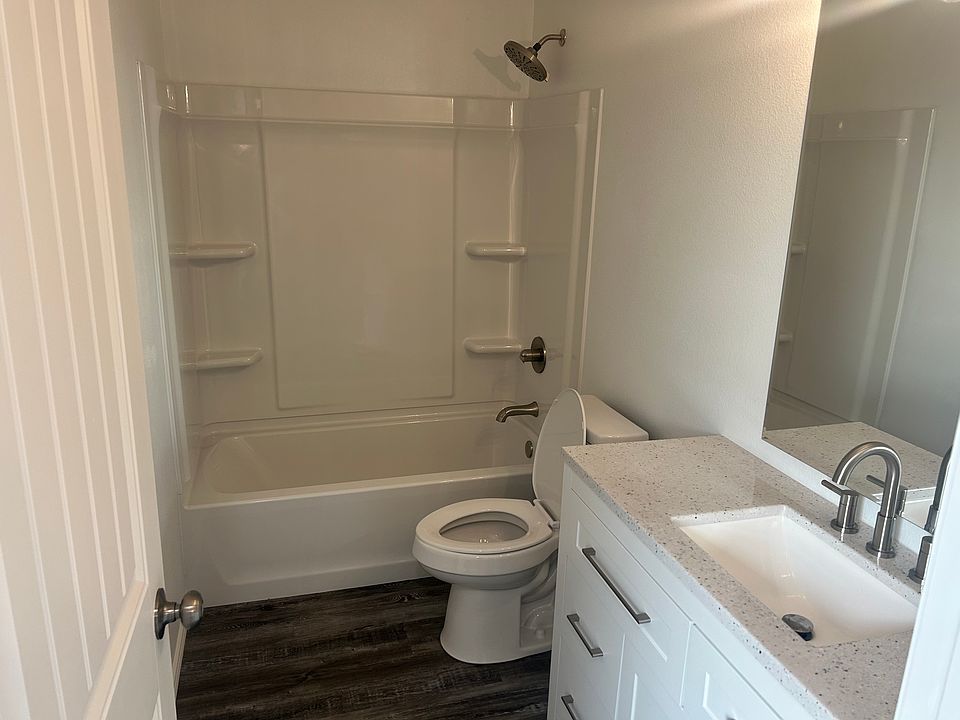 1st image of 6140 Denis Ln #B