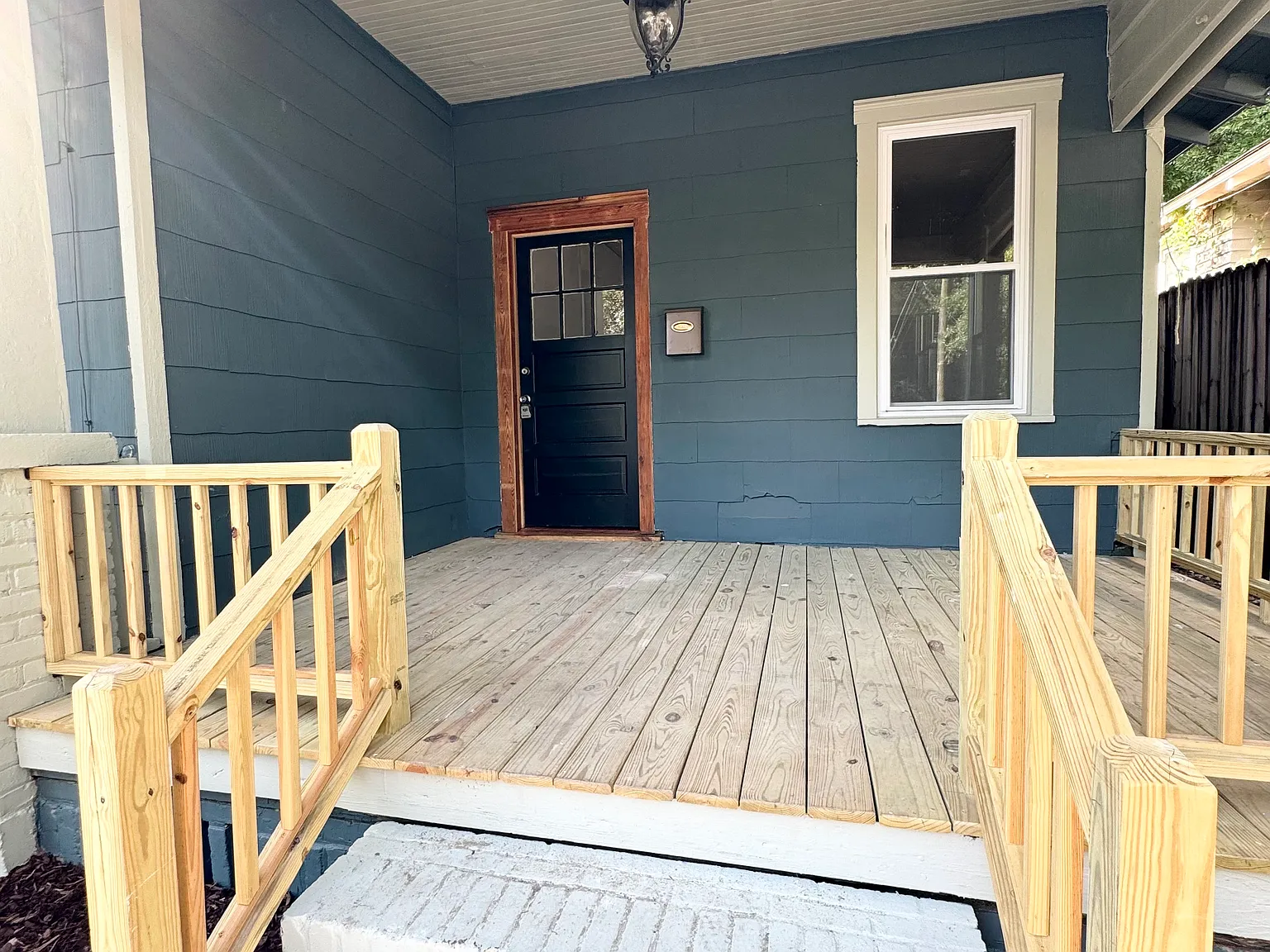 Willard St, Wilmington — Photo 2