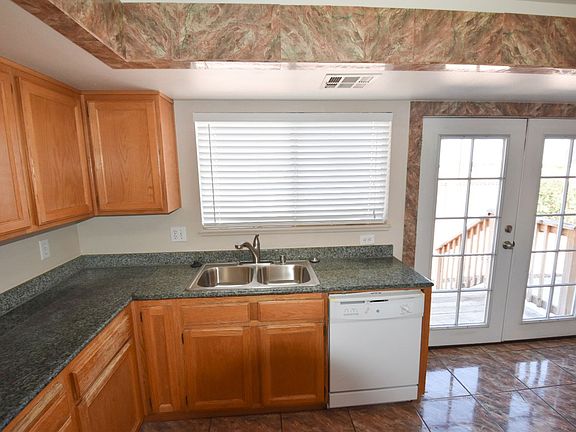 5th image of 3704 White Plains Dr