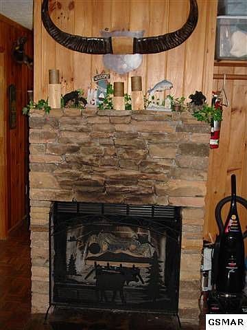 2nd image of 241 Arrowhead Mountain Way