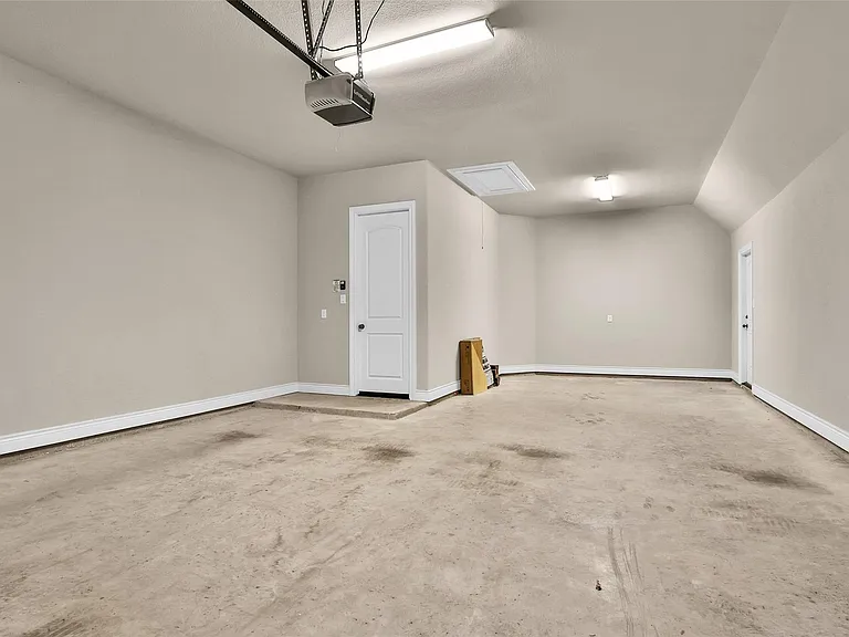 17339 Camillia Trails — Photo 49