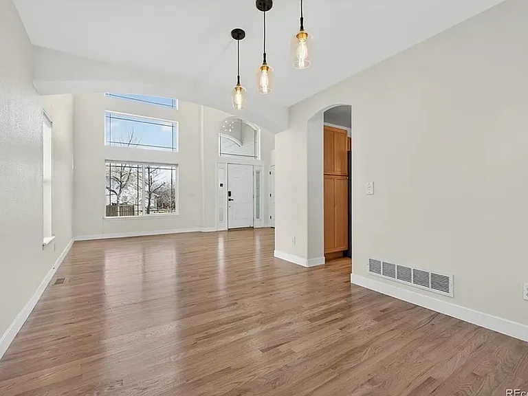 5485 S Harlan Way — Photo 4