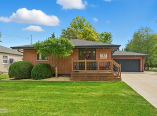 177 Franklin St, Oswego, IL 60543