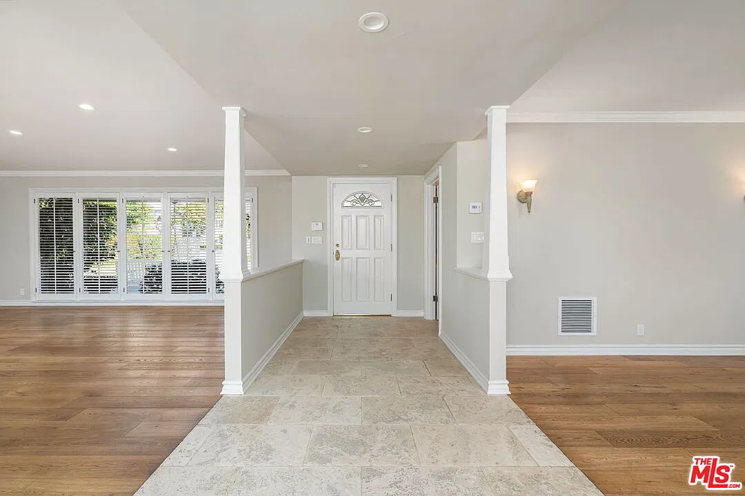 5 bed, 4.0 bath, 3438 sqft, $18,260 — Photo 4