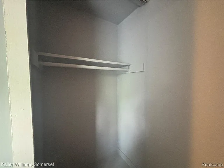 32057 Cheboygan Ct — Photo 14