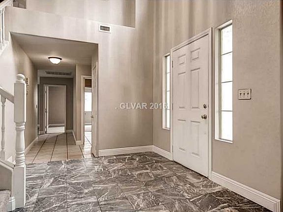 4th image of 1720 Sebring Hills Dr