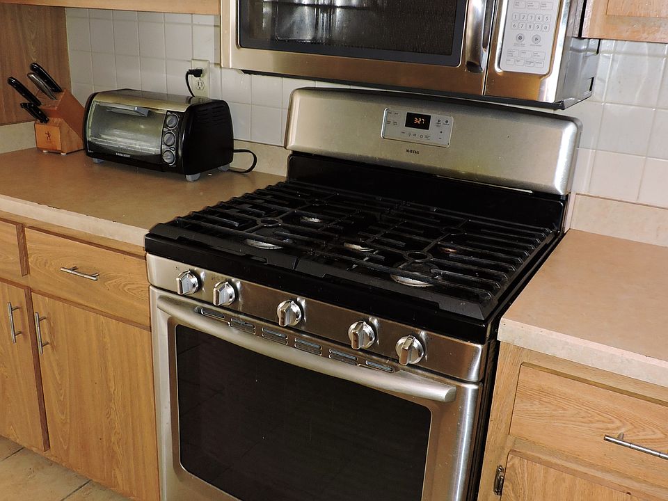 1st image of 12385 SE 60th Ave