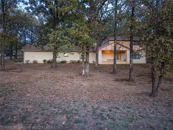 2010 N Wheeler Ave, Sallisaw, OK 74955