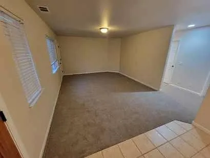 2790 Cedar Ave — Photo 20
