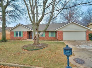 7322 E 63rd St S, Tulsa, OK 74133