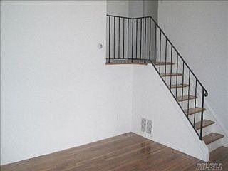 5th image of 3008 New London Ave