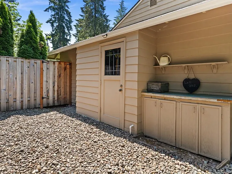 5329 Charleton Ct — Photo 38