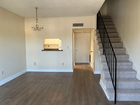 1250 Westland Apartments, 1250 W 53rd St #8e146e6a8, Hialeah, FL 33012