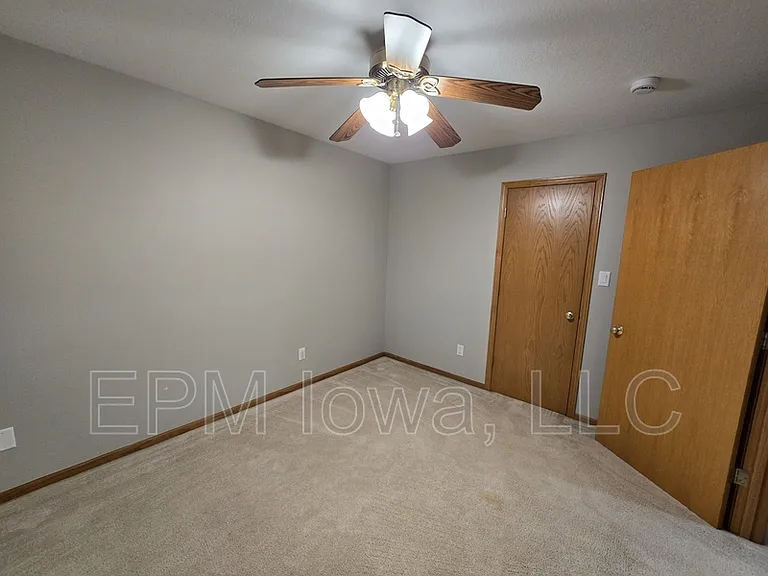 4710 Donald Dr — Photo 41