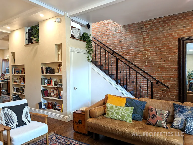2753 Champa St — Photo 34
