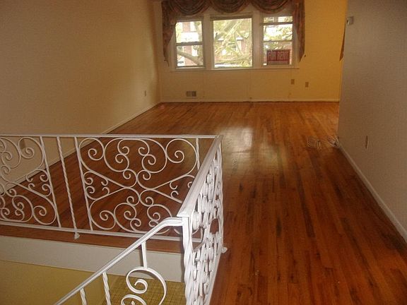 5th image of 57-49 223rd St