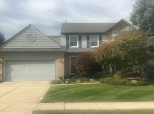 3293 Davenport Ln, Rochester Hills, MI 48309