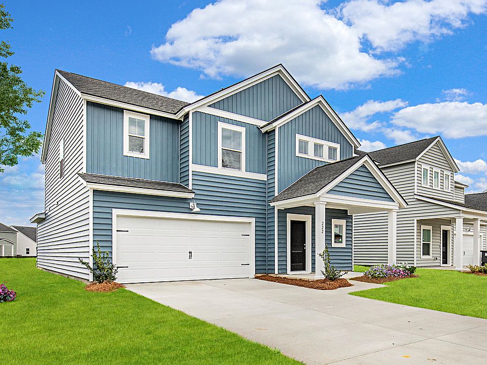 1st image of 119 Swaying Palm Dr