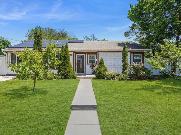 871 Val Park Avenue, Valley Stream, NY 11580