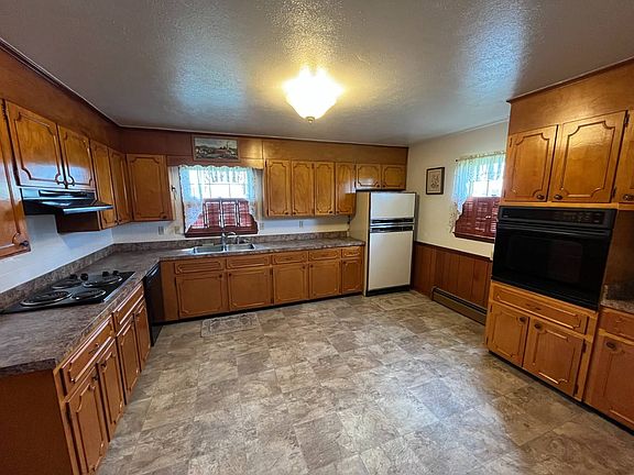 3rd image of 103 Archer Rd