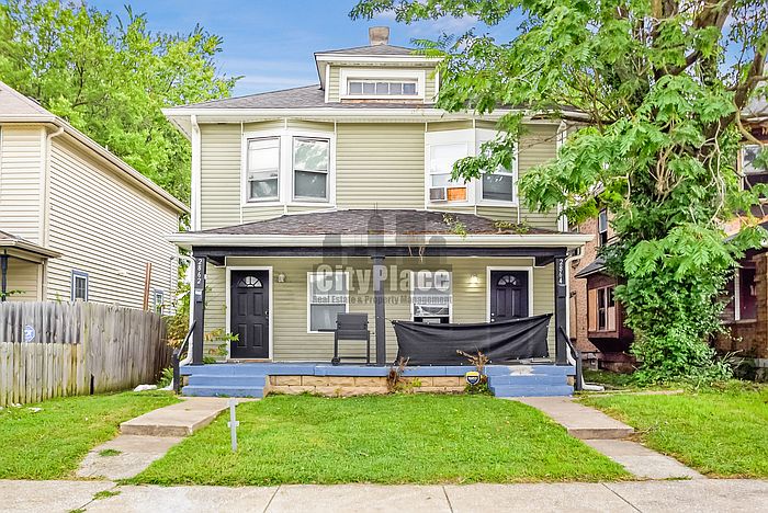 1st image of 2862 Highland Pl