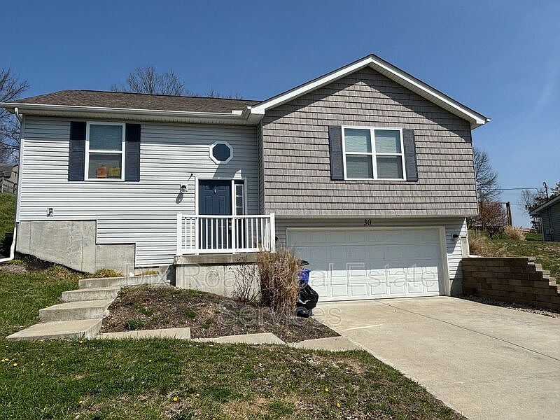 1st image of 30 Leah Ct