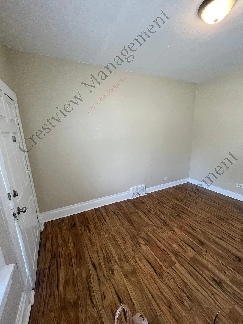 Hoagland Ogden Duplex — Photo 3