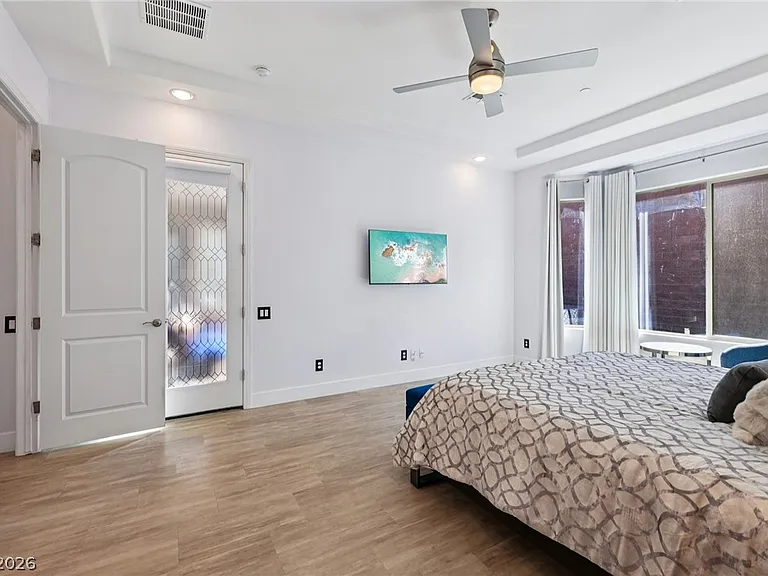 2341 Martinique Ave — Photo 39