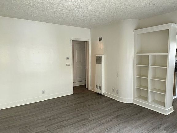 2nd image of 141 Carr Dr #A
