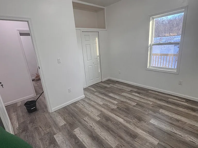 110 Main St #1 — Photo 7