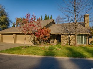 11359 Huntington Village Ln, Gold River, CA 95670