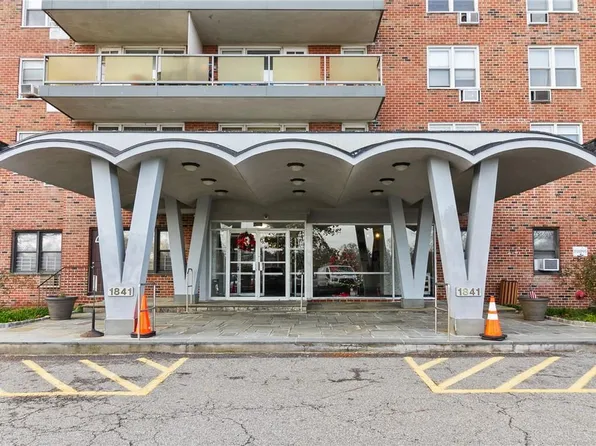 1841 Central Park Avenue #17A, Yonkers, NY 10710