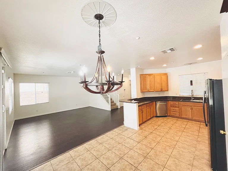 16284 Ladybird Way — Photo 6