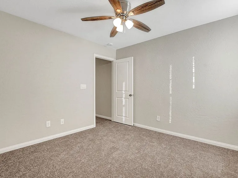 490 Dorchester Bend Ave #1 — Photo 31