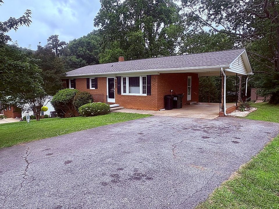 1st image of 455 Brookwood Dr