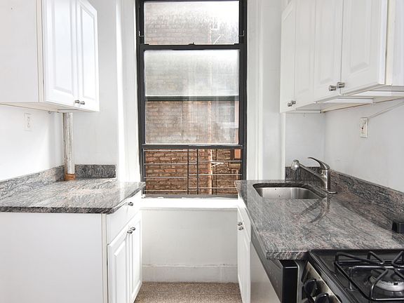 2nd image of 676 Riverside Dr APT 4B