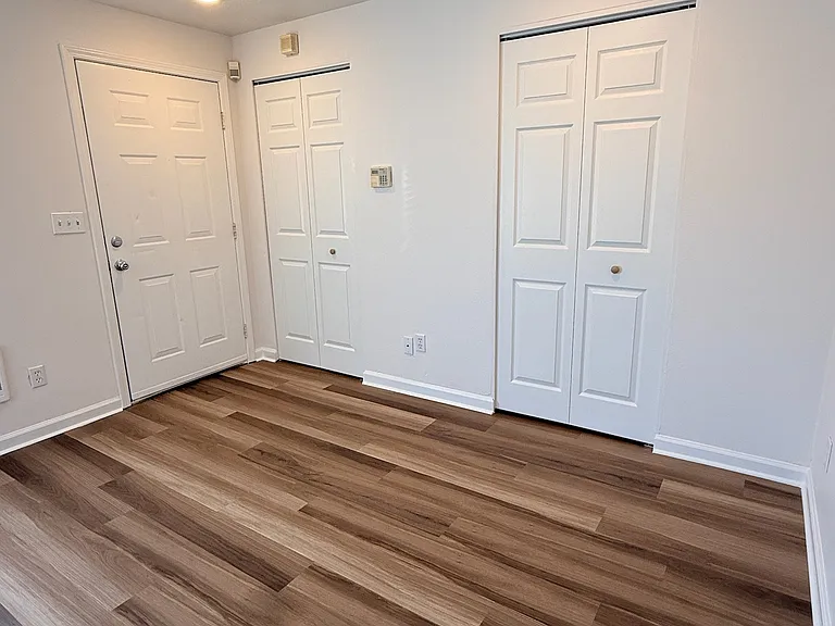 519 NE Webster St — Photo 3