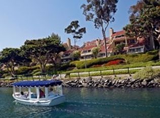 606 Promontory Dr W, Newport Beach, CA 92660