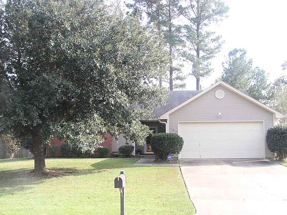 3rd image of 103 Eastwood Cir