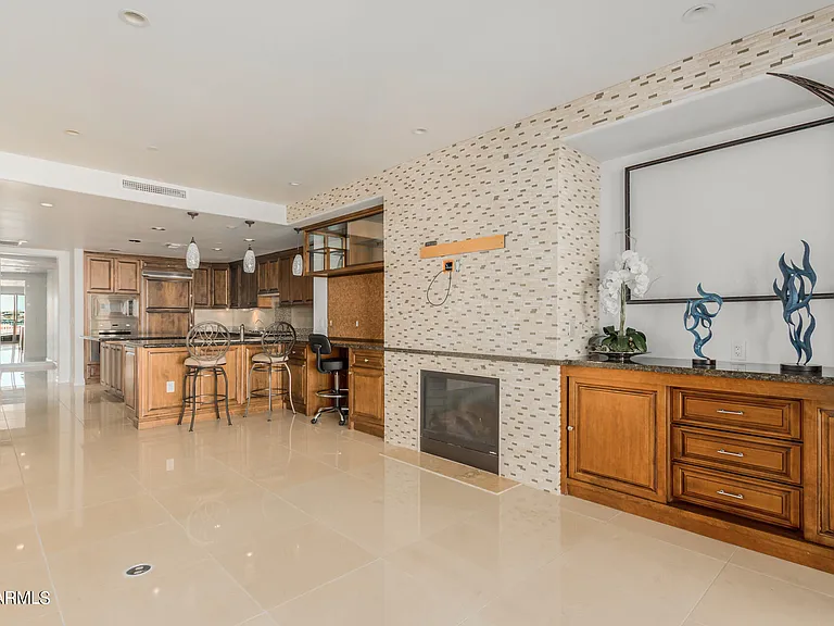 7175 E Camelback Rd #707 — Photo 6