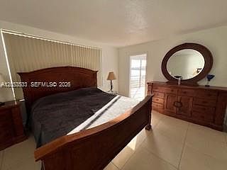 5th image of 1100 NE 191st St #24