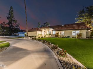 4132 W PARADISE Lane, Phoenix, AZ 85053