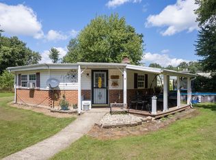 30 Amberly Dr, Georgetown, OH 45121