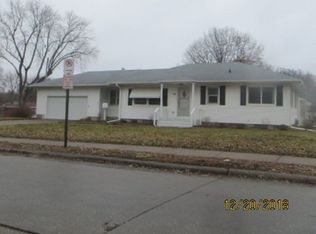1905 N Michigan Ave, Davenport, IA