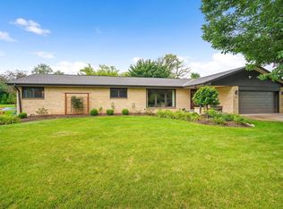 7821 N Santa Monica Blvd, Fox Pt, WI 53217