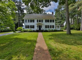 42 Park Ave, Wakefield, MA 01880