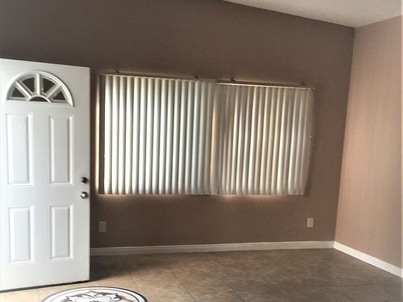 2nd image of 7321 Ventura Canyon Ave