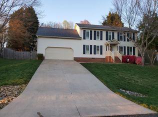 9517 White Tail Trl, Kernersville, NC 27284