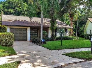 2735 Azalea Ct, Delray Beach, FL 33445