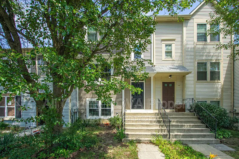 13 Meadowside Ct photo 1